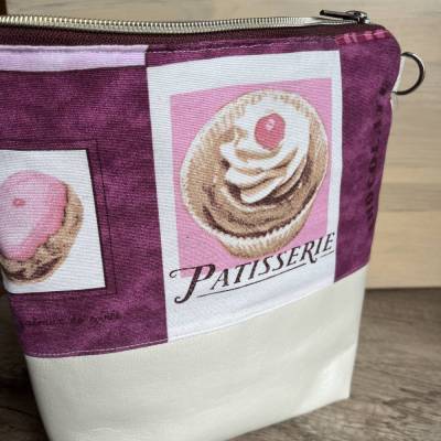 Umhängetasche aus Canvas und Leder in pink, lila, weiß / Schultertasche mit 2 Trageriemenvarianten *Einzelstück*
