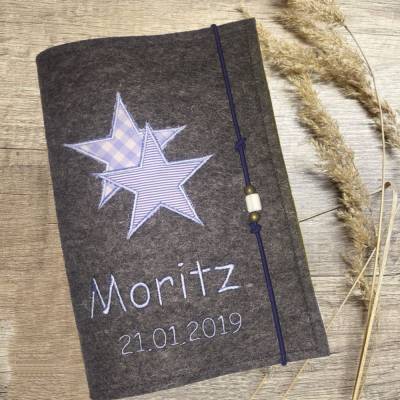U-Hefthülle Wollfilz bestickt hellblau STERNE Impfpass Untersuchungsheft Schutzumschlag personalisierbar