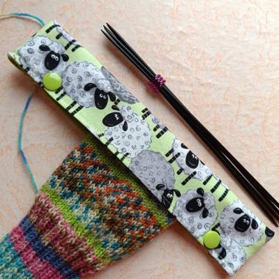 Nadelgarage, Nadelsafe, Nadelspiel Safe, Nadeltasche für 20 cm lange Sockennadeln, Schafe