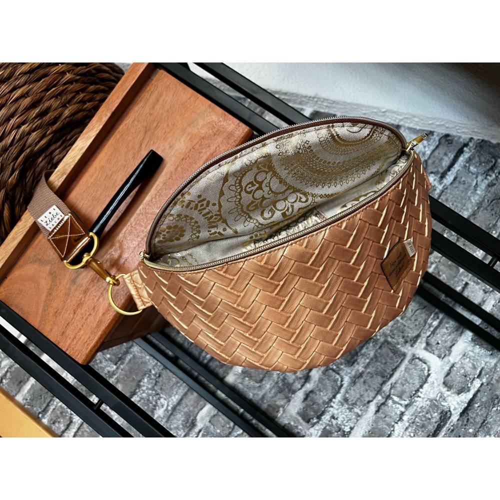 Ebook -PDF Schnittmuster Damen Crossbag Tasche  LUINO Bild 10
