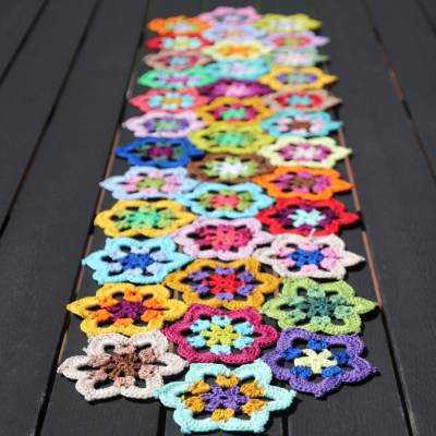 Häkelanleitung Tischläufer "Mandala", vielseitig einsetzbar
