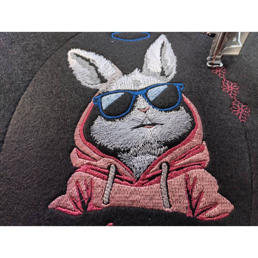 Frau Hase cool Color Lichteffekt 12-14*18cm Bild 2