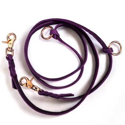 Hundeleine aus Fettleder in Lila 2-fach verstellbar mit Beschlägen in rosegold Länge ca. 1,95 m 