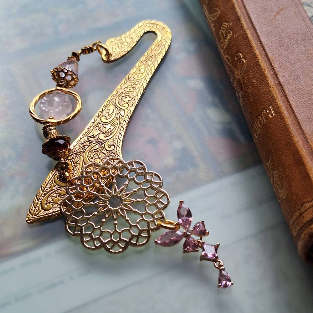 Schmetterling Lesezeichen für die Märchen Prinzessin Rosenquarz  goldenes Metall Buchzeichen Geschenk zum Buch Bild 1