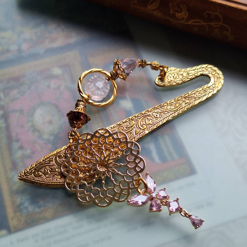 Schmetterling Lesezeichen für die Märchen Prinzessin Rosenquarz  goldenes Metall Buchzeichen Geschenk zum Buch Bild 5