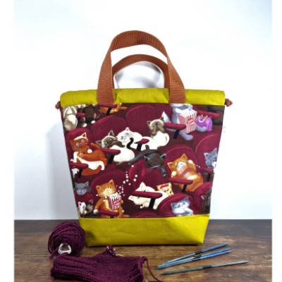 Projekttasche Katzen im Kino mit Zugband 4 Größen