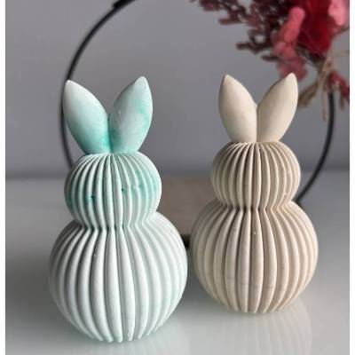 Osterdekoration Kugeln mit Hasenohren und Rillen / Ostern / Dekoration / Osterhase / Moderne Osterdeko / Streifen