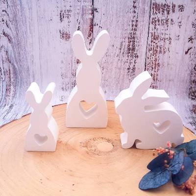 Hasen mit Herz – Handgegossene Osterdeko aus Keraflott