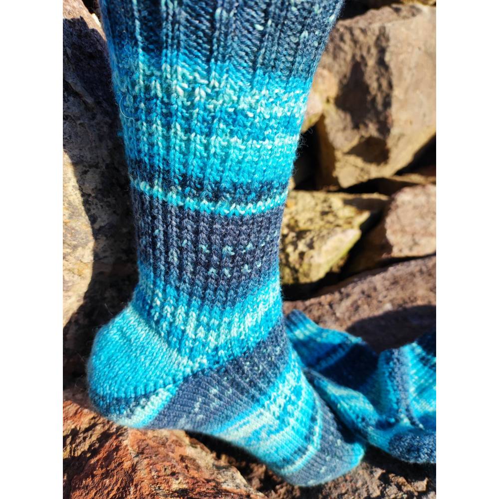 Socken Strickanleitung für gemütliche Fußwärmer Bild 2