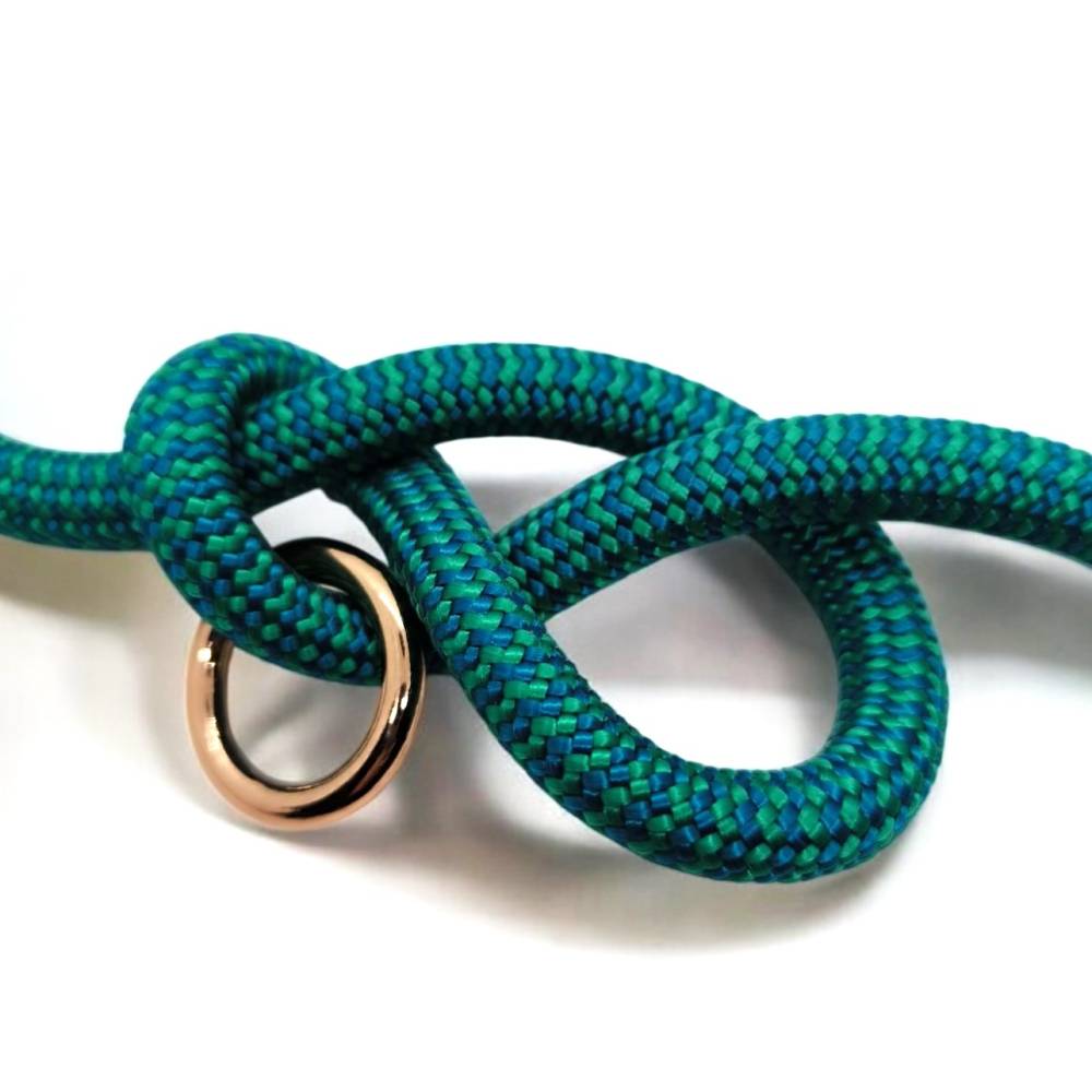 Leine aus Kletterseil in grn mit rosegoldenen Beschlgen und Takelung in  rose Lnge ca. 1,70 m