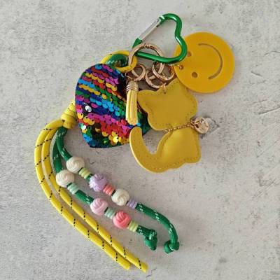 Süßer Taschenanhänger mit Kätzchen und Big Charms  für deine Tasche oder als Schlüsselanhänger