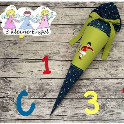 coole Schultüte Blau/grün mit Fußballer  - Fußball Motiv - 