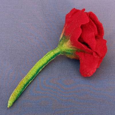 BLÜTE FILZ/KUNSTBLUME, Naturmaterial Wolle, Farbe Rot, Handarbeit, Einzigartig, Dekorationsartikel & Accessoires