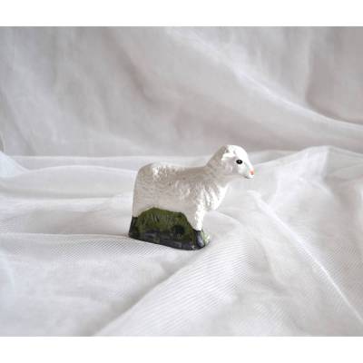 Stehendes Schaf aus Keramik von Hand bemalt