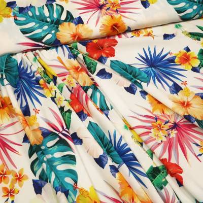 aus Italien:  Viskosegewebe, tropische Blumen und Blätter, 150 cm breit, Meterware, Preis pro 0,5 lfdm