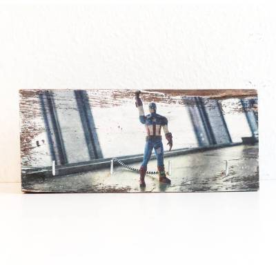 Actionfigur Schlüsselbrett 4 Haken upcycling Dachbalken Fototransfer Einzelstück