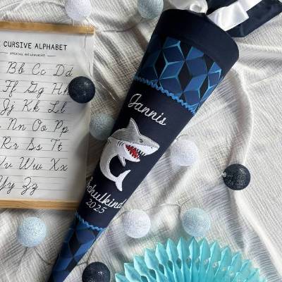 Schultüte Hai für Jungen, passend zum step by step Schulranzen Shark Dexter, 70 oder 85 cm