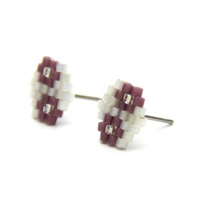 Miyuki-Delica-Glasperlen-Ohrstecker (Edelstahl) in Mauve, Brick-Stitch, verspielter Ohrschmuck, florales Design, Blüten