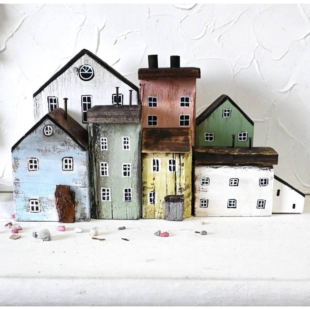 Große Häuserzeile Haus Holzhaus Deko bunt Dekohaus Wohndeko shabby Häuser Holzdeko Häuserliebe Gista