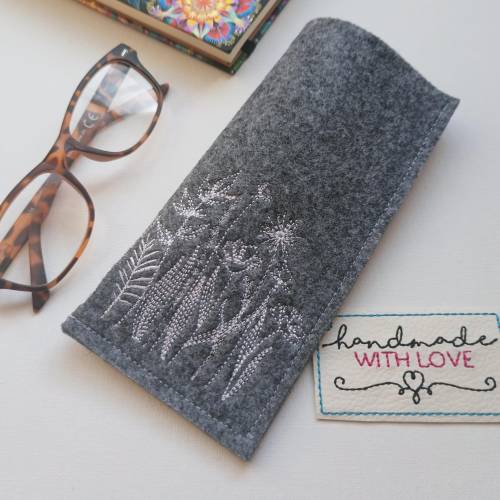 Brillenetui Filz Gräser gestickt grau, für Lesebrille oder Sonnenbrille, Etui Brille Aufbewahrung