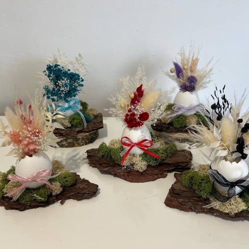 Osterdeko Ostergesteck Trockenblumen