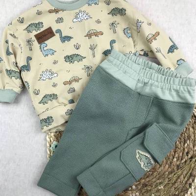 Dino Jungen-Set, Hoodie und Baggy-Hose mit Tasche