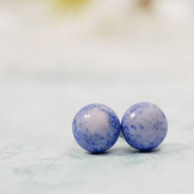 Blau-Rosa marmorierte Ohrstecker aus Muranoglas und Edelstahl