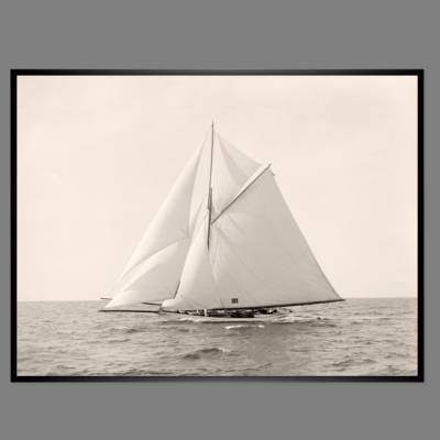 Segeljacht Harpoon 1892 – Kunstdruck Poster Vintage Schwarz Weiß – Maritimes Segelboot Wandbild