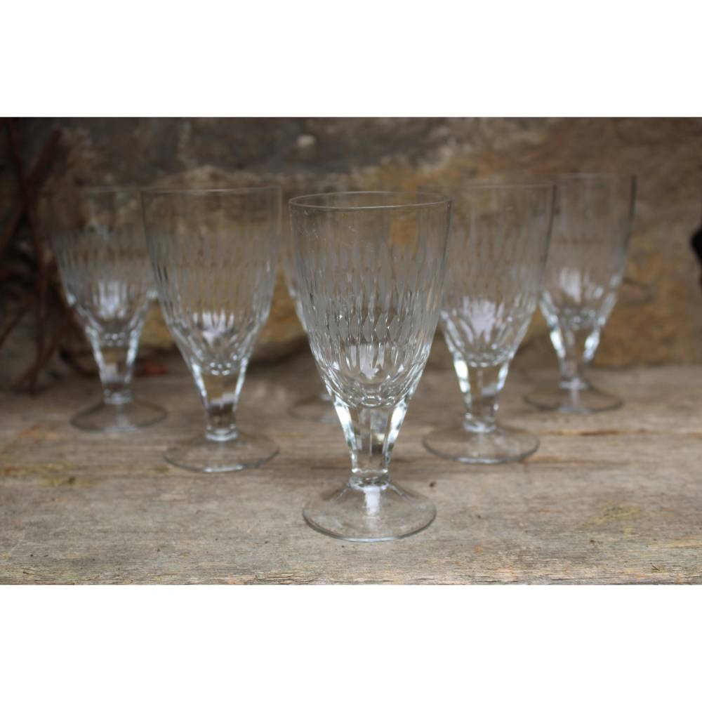 6er Set kleine Sektgläser Champagnergläser geschliffenes Dekor facettierter Stiel 30er Jahre Art Deco