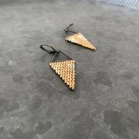 Boho Ohrhänger Handarbeit – Leichte Dreieck-Ohrringe aus Messing & japanischen Saatperlen, gold/silber, Ethnochic
