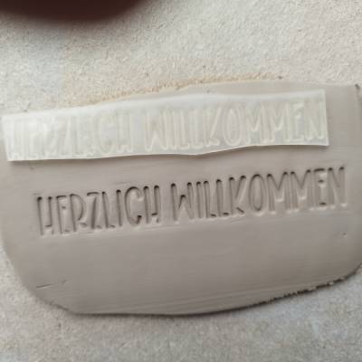 Töpferstempel "Herzlich Willkommen" Keramik Ton