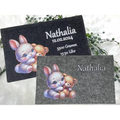 Windeltasche mit Namen personalisiert Filz Wickeltasche Hase und Teddybär Babygeschenk