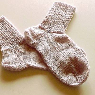 helle Kindersocken Gr.32/33 handgestrickte Socken Kuschelsocken Strümpfe Nr: 5458