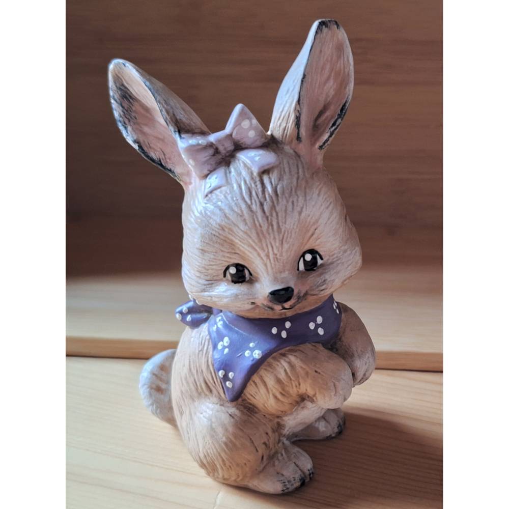 Osterhase Keramik Ostern Unikat Hase mit Tuch