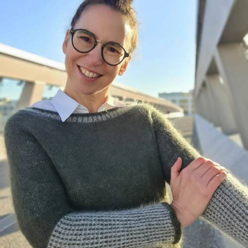 Strick-Anleitung Sweater SIRKA (DE)
