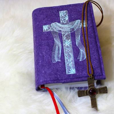 Handgefertigte Gotteslobhüllen – ein besonderes Geschenk zur Erstkommunion