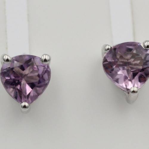 0,9 Carat Amethyst Herz Ohrstecker 925 Silber Herzohrstecker violetter Edelstein