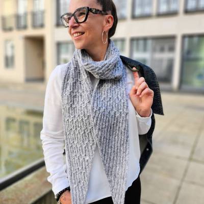 Strick-Anleitung Schal MIKULA (DE)