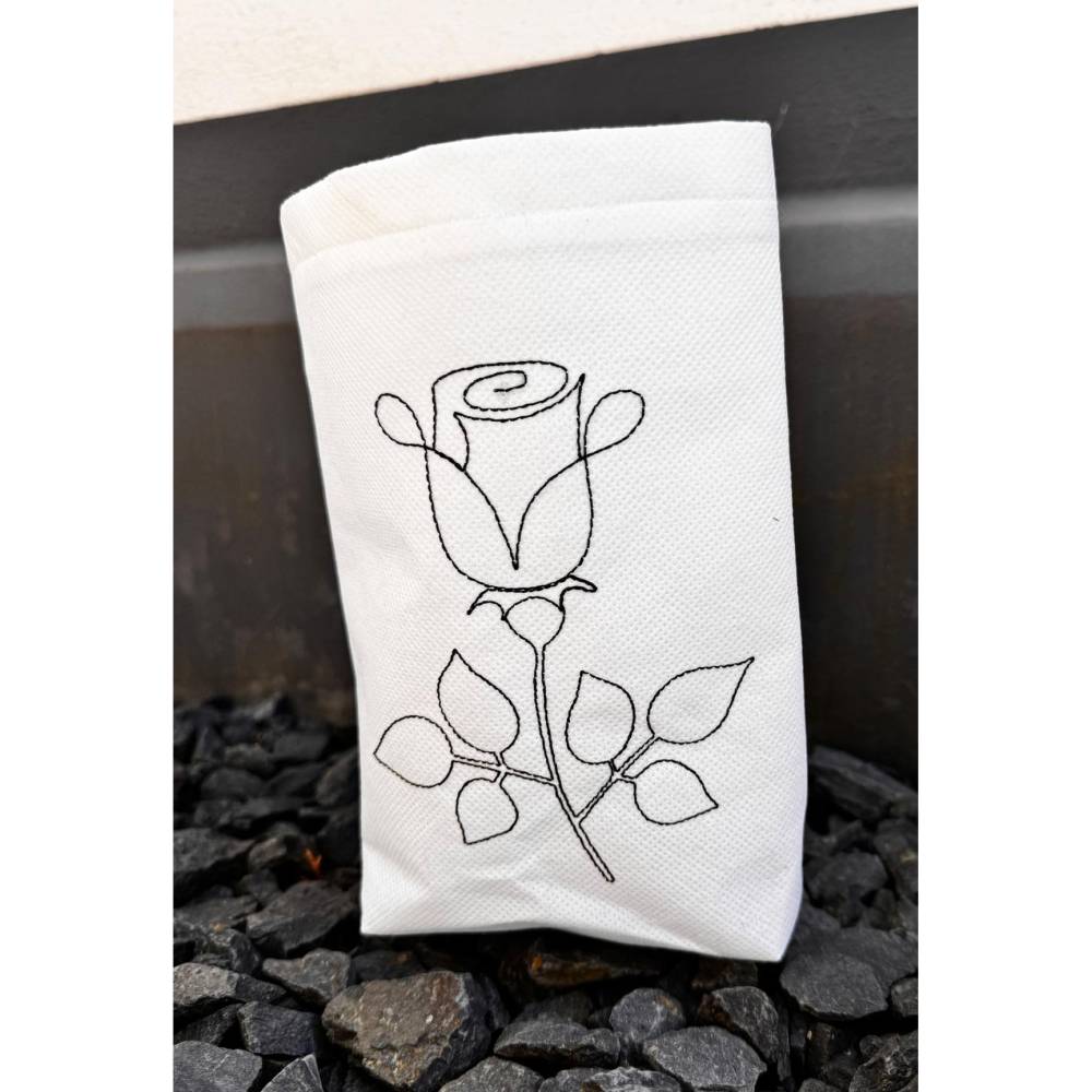 Stickdatei Set Rose 10x10 Anhänger plus 13x18 Bild 3