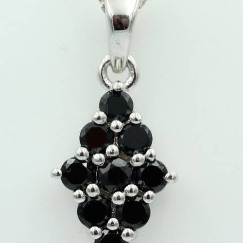 1,75 Carat schwarzer Onyx Anhänger 925 Silber Collier Kette Onyxanhänger