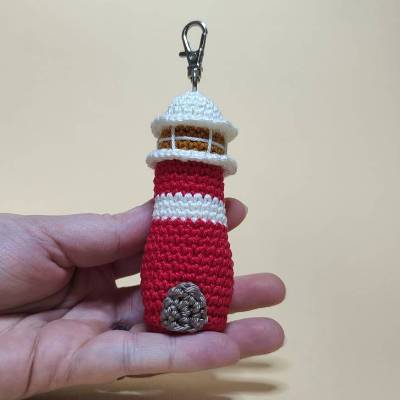 Leuchtturm Taschenanhänger, Schlüsselanhänger gehäkelt, handmade, Amigurumi