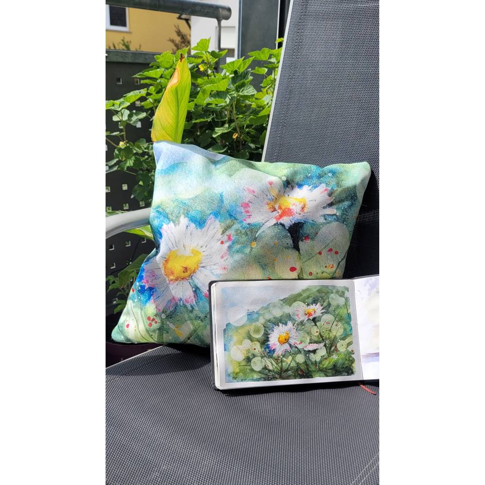 Gänseblümchen Kissen 40x40 – nachhaltige Frühlingsdeko mit Aquarellmotiv (limitiert) Bild 5