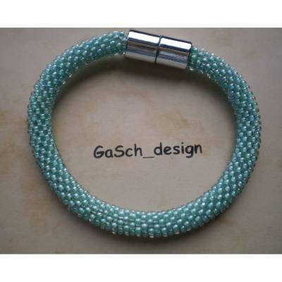 Häkelarmband, gehäkeltes Perlenarmband * Immer nur stückchenweise