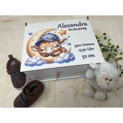 Erinnerungsbox für Baby, Erinnerungskiste, personalisierte Erinnerungskiste, Baby Geschenk Giraffe auf Mond