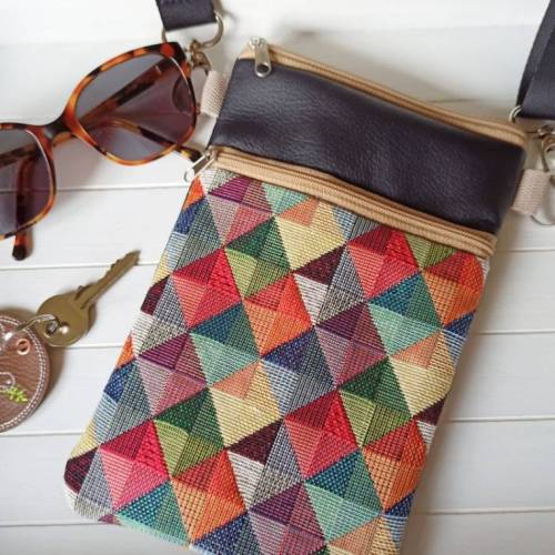 Kleine Festival Tasche bunt aus Kunstleder und Gobelin mit 2 Fächern Umhängetasche, Schultertasche, Handytasche zum Umhä