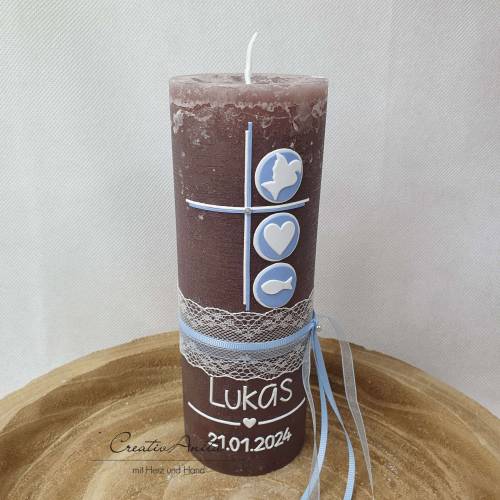 Taufkerze Rustikkerze mit/ohne Teelichteinsatz Kreuz in hellblau-weiß