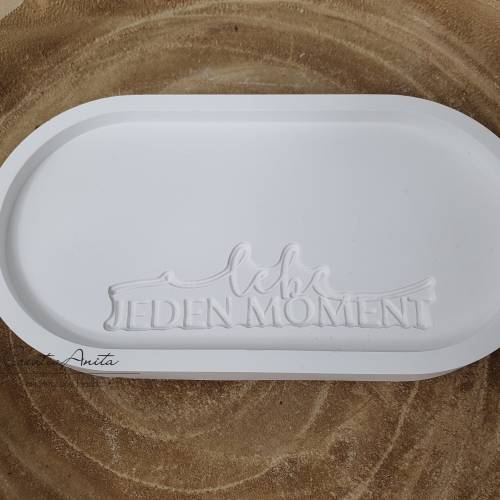 Handgemachte Beton-Schale OVAL mit Schriftzug -Lebe jeden Moment-