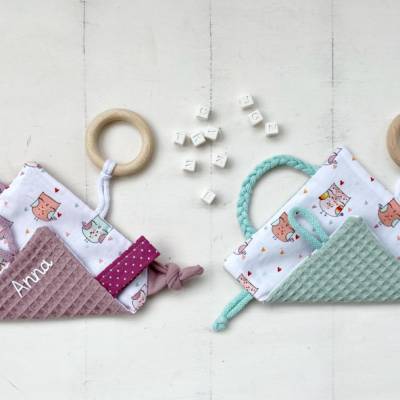 Personalisiertes Knistertuch für Babys mit Name