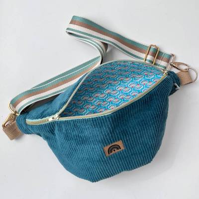 DUSTYPETROL Bauchtasche L aus Breitcord mit Wechselgurt – Crossbag von zimtblüte