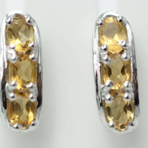 Romantische 1,20 Carat goldene Citrin Ohrstecker mit Herz  Ohrring 925 Silber